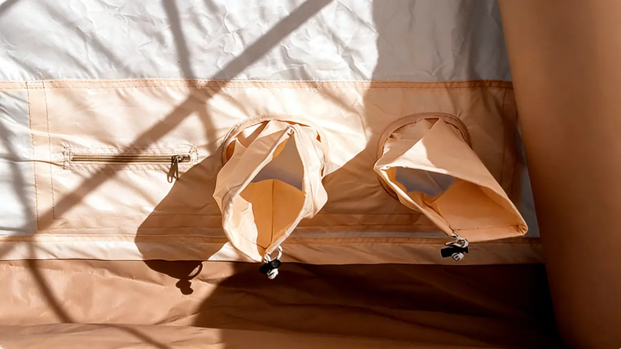 blow up tent house