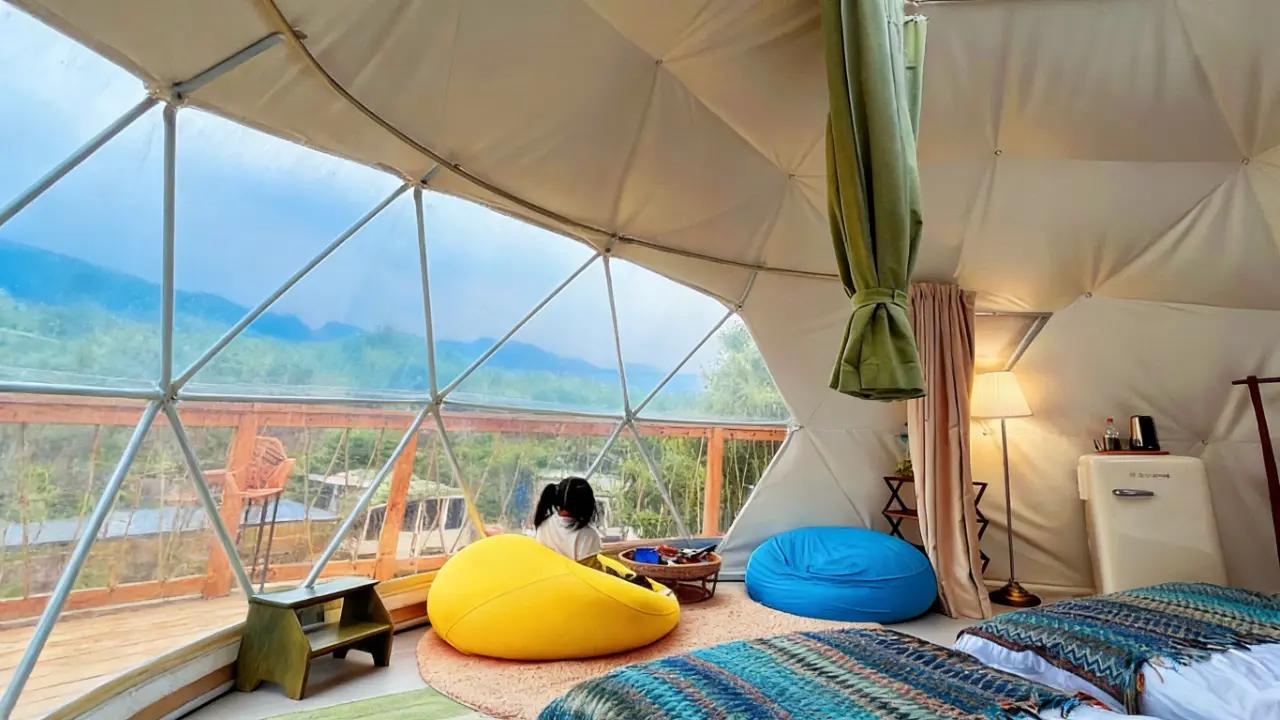domes glamping