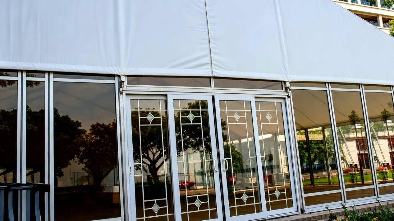 clear span tent wedding
