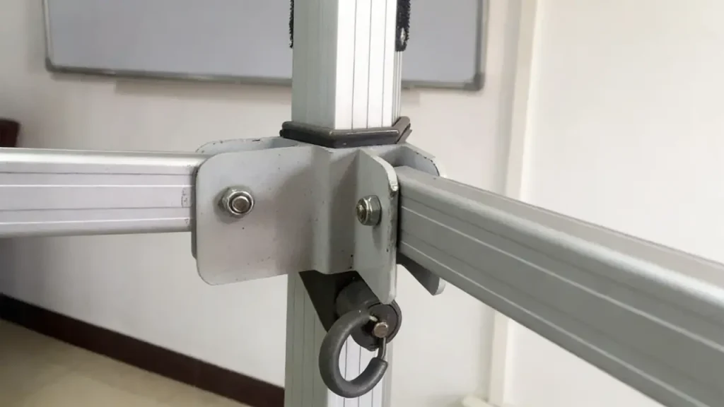 extendable tent pole