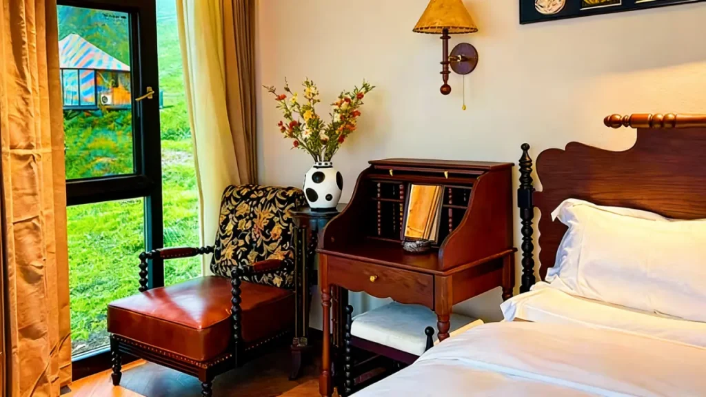 luxury glamping tents