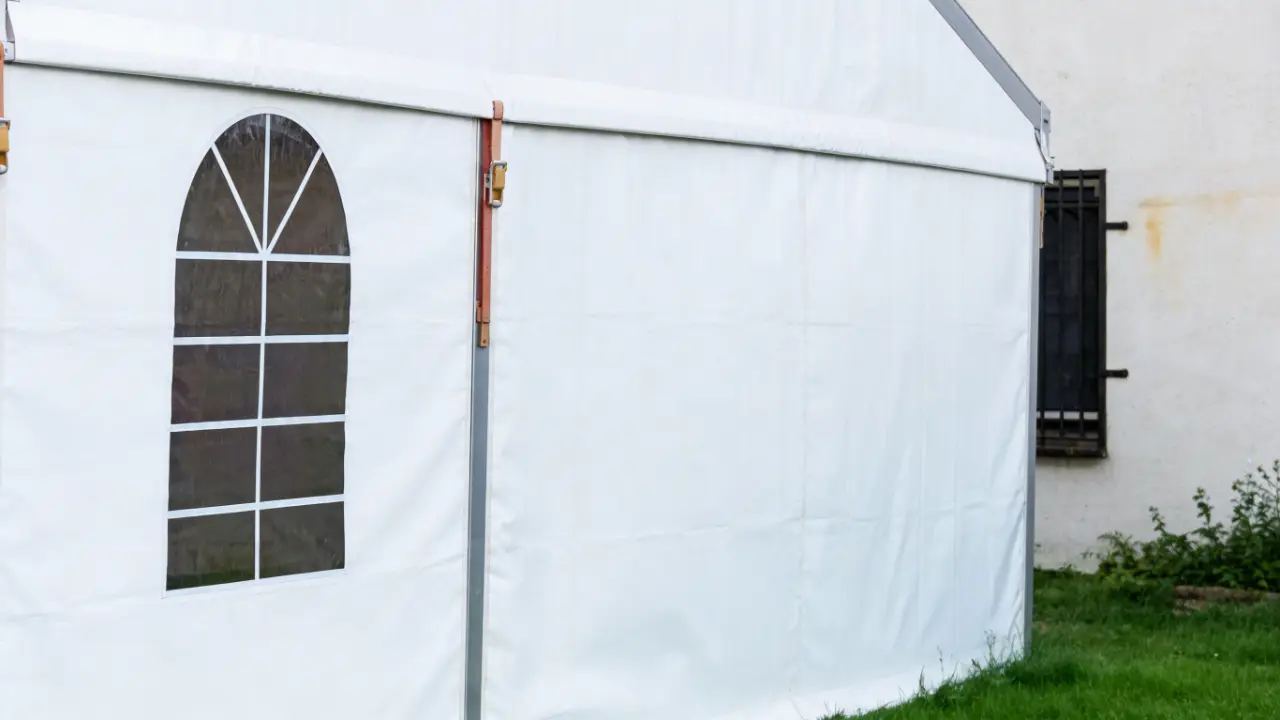pagoda tent assemblies